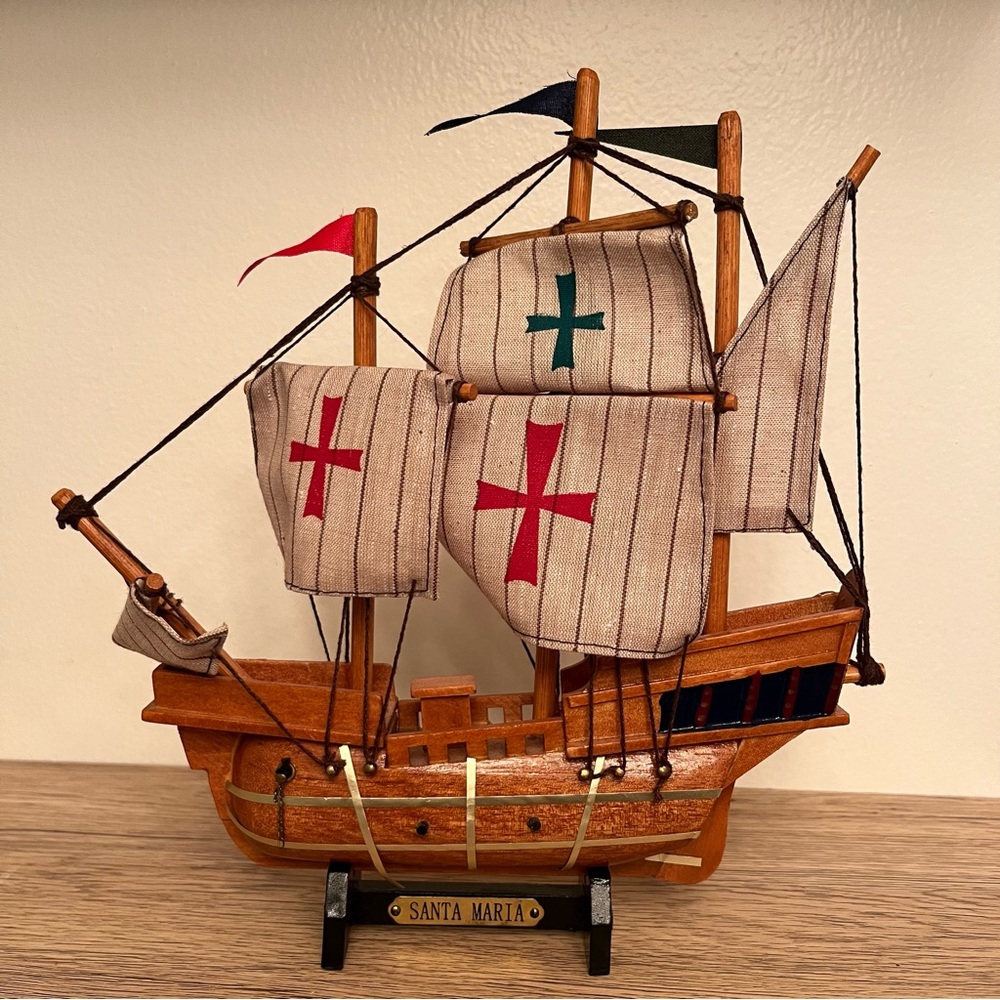 Vintage Wooden Ship Sailboat Model Santa Maria